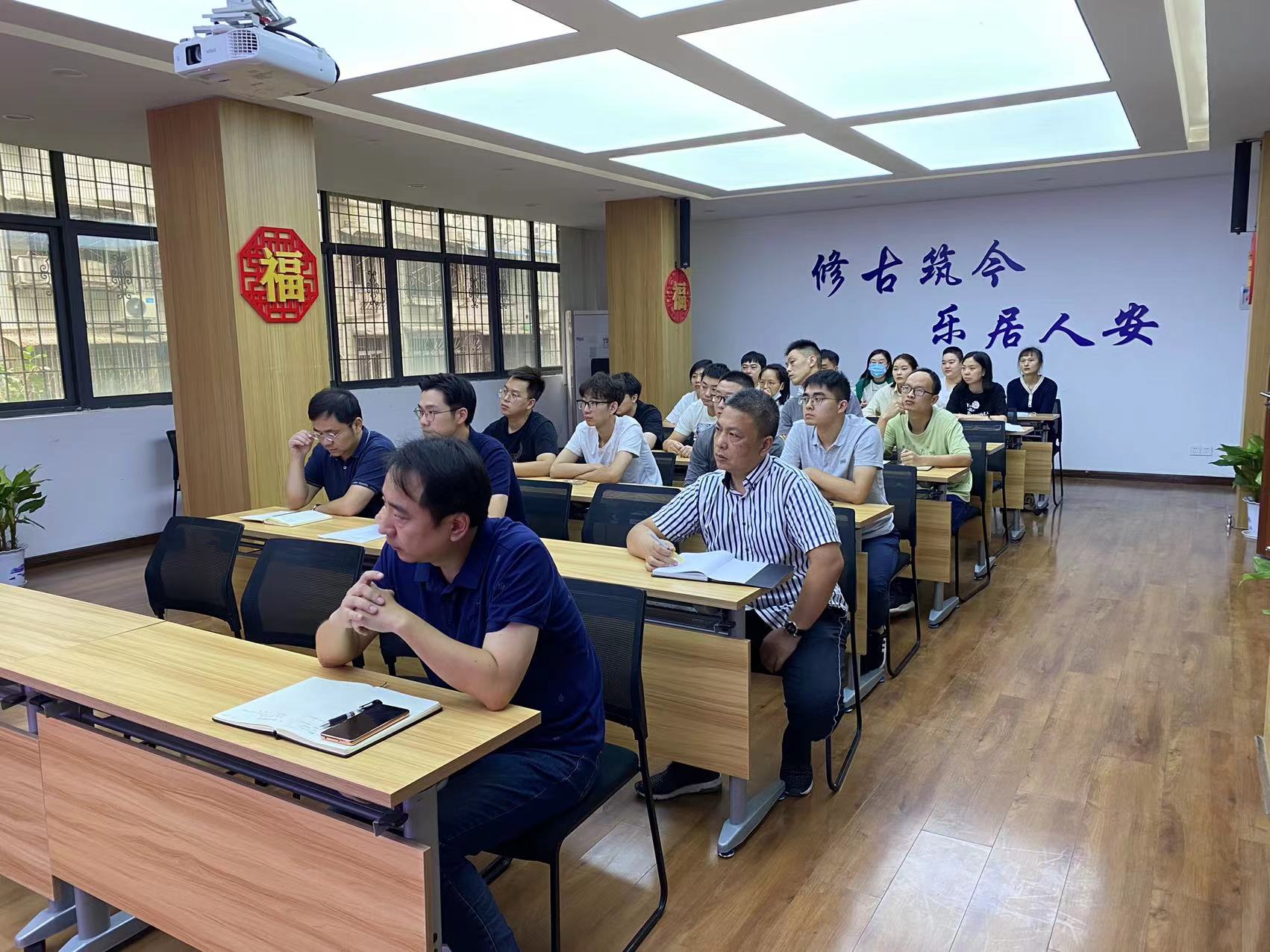 1667449095916701.jpg 1667449095916701.jpg