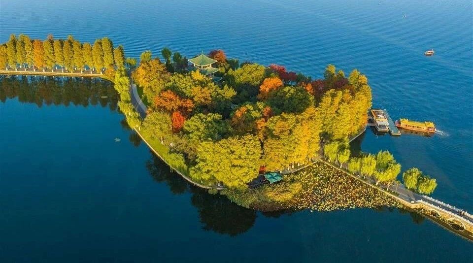 1734056053986156.jpg 21cfd49cddafc798ba632eb1697e3490.jpg