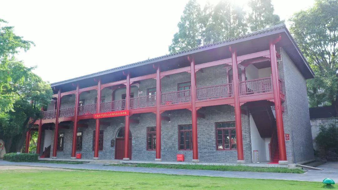 1734057023115642.jpg 4c5bd31b37968192e0eeeb25eabf3491.jpg